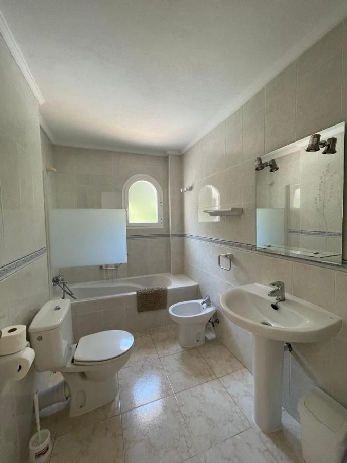 Apartamentos Torres Cardona Кала-Лонга Экстерьер фото